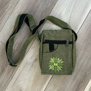 Green Shoulder/Cross Body Bag